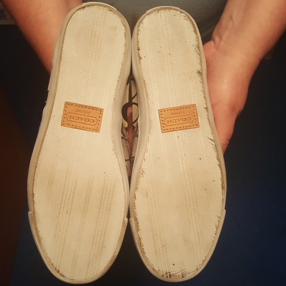 Shoes - Picture 3 of 3